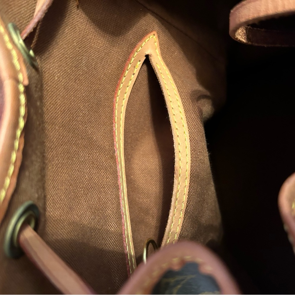 Louis Vuitton Montsouri MM Backpack - Picture 7 of 16
